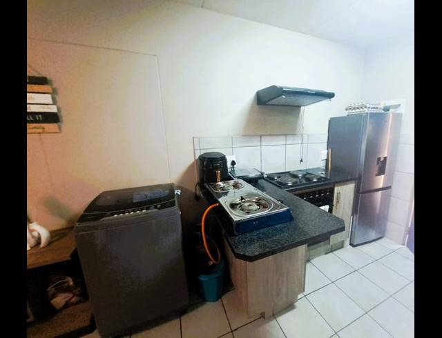 2 BEDROOM APARTMENT FOR SALE IN HEUWELOORD